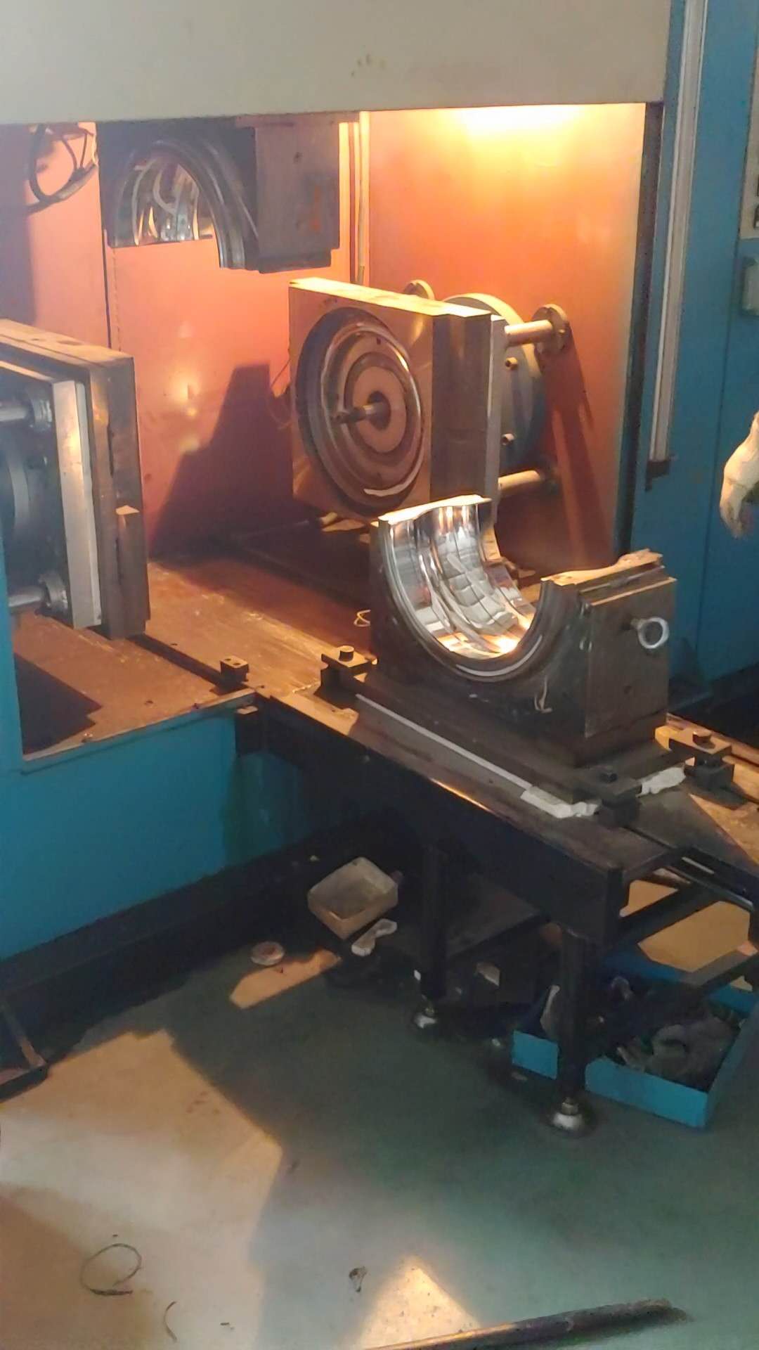 <a href=http://www.cslianhua.com/xjjt/ target=_blank class=infotextkey>橡膠接頭</a>硫化 <a href=http://www.cslianhua.com/xjjt/ target=_blank class=infotextkey>橡膠接頭</a>硫化